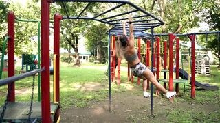 Fit Gals: completed my 1st monkey bar