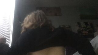 Thick blonde grinding on bf - Couples