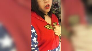 Like Diana, I'm always on the hunt teaser of a ull frontal gif ??) - Gone Wild Nerdy