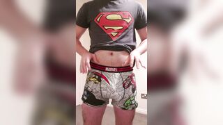 Sexy Nerd Central: Mixing DC with Marvel. Cock move.
