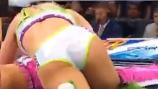 Story being told - Alexa Bliss’s booty