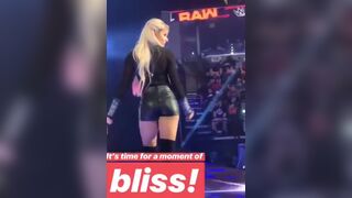 So sexy - Alexa Bliss