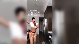 Aiyanna twerking - Aiyana Lewis
