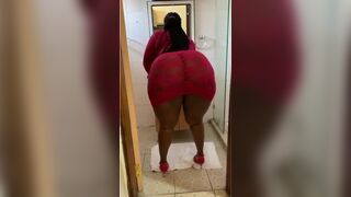 red SEXY - Real African Curves