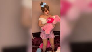 I feel powerful when i beat up my stuffies - abriebaby18