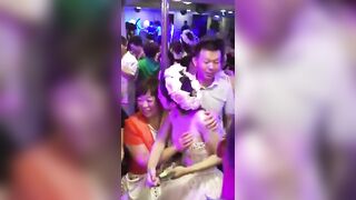 Chinese Brides Let People Grope For Money
