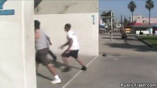 Flasher interrupts a game of handball - Flashing