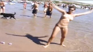 Typical Sight at Spring Break in the 90's - Flashing And Flaunting