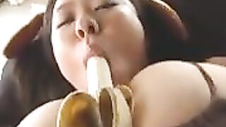 P-Chan: It's Bananas