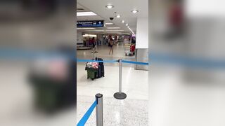 Flashing And Flaunting: Florida woman undress walks in airport
