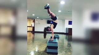 Flexi: Yoga routine