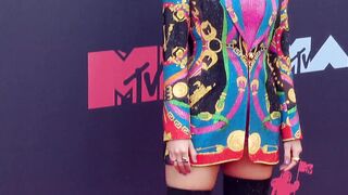 Graceful Celebrities: Taylor Swift - VMAs 2019 Red Carpet