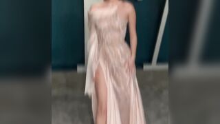 Graceful Celebrities: Barbara Palvin