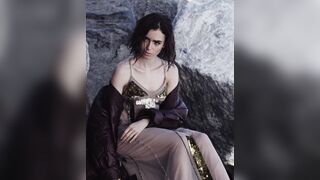 Graceful Celebrities: Lily Collins