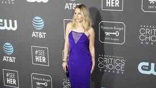 Graceful Celebrities: Kristen Bell - 24th Annual Critics' Choice Rewards
