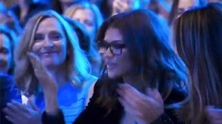 Graceful Celebrities: Zendaya