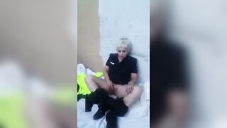 policewoman fingering herself - Girls Getting Off