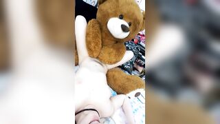 It's possible for you to envy a stuffed bear? - Girls Humping Things