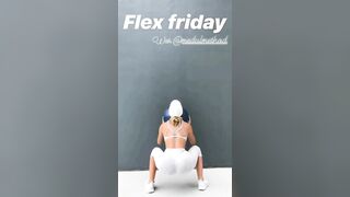 Flex Friday - Girls in Yoga Pants