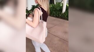 Out shopping - Girls in Yoga Pants