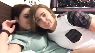 Gals Giving a kiss: Cuties giving a kiss on webcam