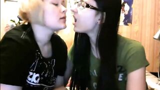 Gals Giving a kiss: Gals making out