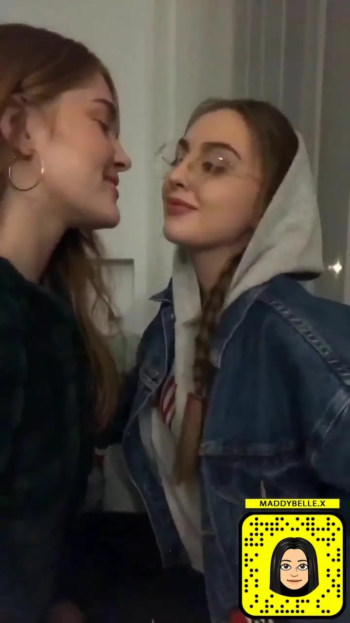 Lena and jia reif lissa 