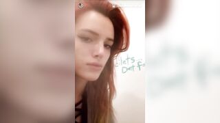Gals On The Throne room: Bella Thorne