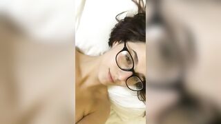 On the bed - Girls with Glasses