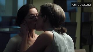 Gals with Glasses: Olivia Thirlby and Kelsey Siepser in The White Orchid