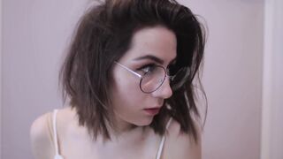 Dodie Clark - Girls with Glasses