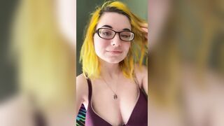 Gals with Neon Hair: my roots are coming in hardcore