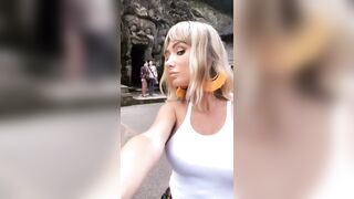 Goddesses: Sara Jean Underwood - every boy right currently wishing their left scrolling thumb was another part of their anatomy