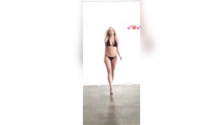 Cat Kennedy walking boob bounce - motion stabilized - Goddesses