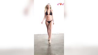 Goddesses: Cat Kennedy walking boob bounce - motion stabilized