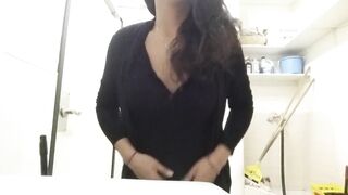 Gone Wild: A little work butt or you ????