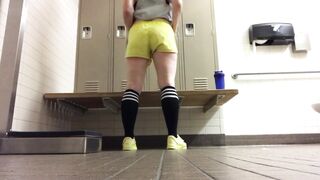 i at no time wear pants to the gym.