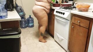 Gone Wild Fat: Nude kitchen stuff