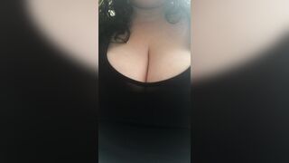 Titties in action for your Tuesday ??
